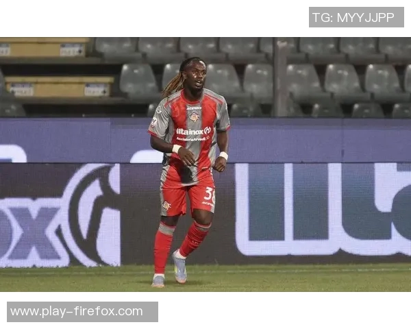 克雷莫内塞主帅强调下半场表现出色需合理分配体能以保持竞争力